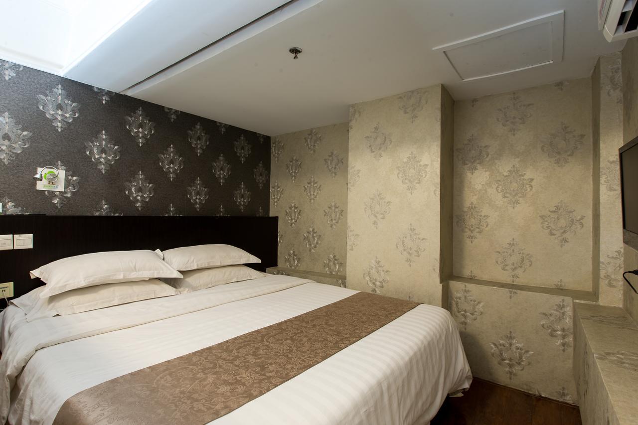 Qingdao Fu Yong Hotel Buitenkant foto